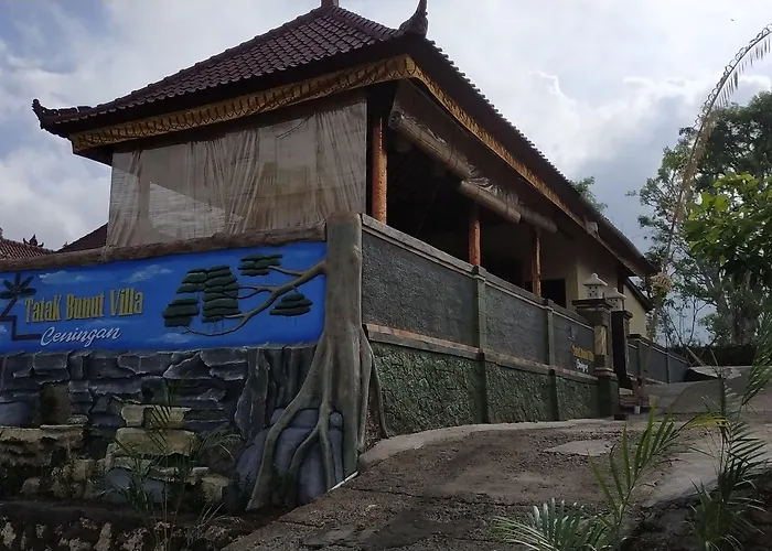Tatak Bunut Ceningan ゲストハウス